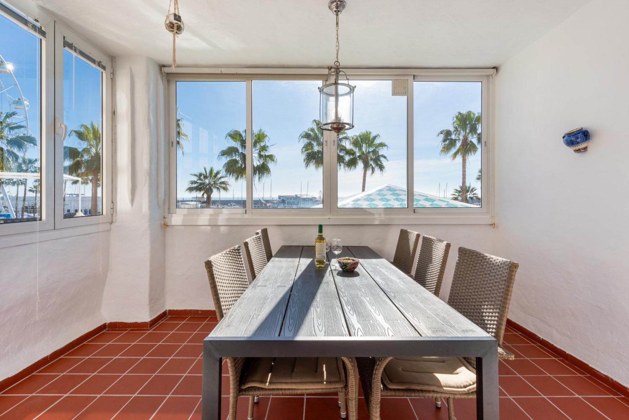 Puerto Deportivo - 2 Bedroom In Puerto Marina Benalmádena